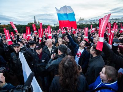 Акция на Марсовом поле в Петербурге, 7.10.17. Источник - navalny.com